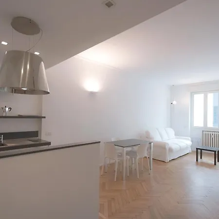 Apartman Brera Fiori Chiari Milánó